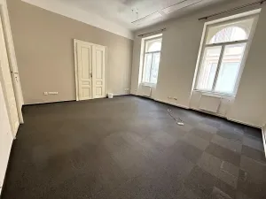 Pronájem kanceláře, Brno, Středova, 137 m2