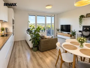 Prodej bytu 2+kk, Praha - Hloubětín, Modrého, 57 m2
