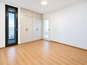 Pronájem bytu 3+kk, Praha - Podolí, V rovinách, 80 m2