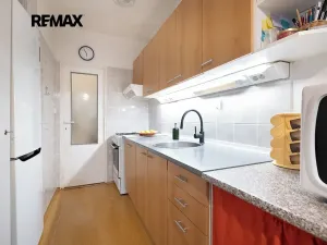 Prodej bytu 3+1, Praha - Řepy, Laudova, 74 m2