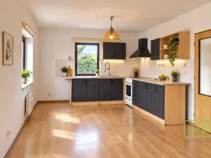 Pronájem rodinného domu, Skorkov - Podbrahy, 81 m2