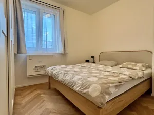 Pronájem bytu 2+kk, Praha - Vršovice, Ukrajinská, 55 m2