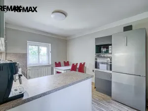 Prodej rodinného domu, Hrob, 158 m2