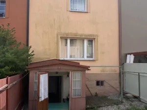 Prodej bytu 3+1, Bruntál, Pod Lipami, 92 m2