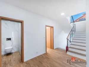 Prodej rodinného domu, Praha - Písnice, Lipovická, 257 m2