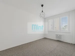 Prodej bytu 3+1, Ostrava, Podroužkova, 67 m2