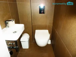 Pronájem obchodního prostoru, Praha - Stodůlky, Mukařovského, 1120 m2