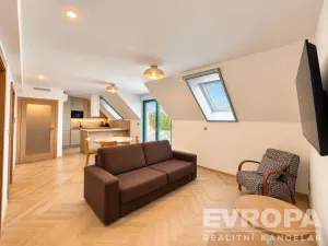 Pronájem bytu 3+kk, Lednice, Na Zahradách, 65 m2