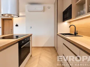 Pronájem bytu 3+kk, Lednice, Na Zahradách, 65 m2