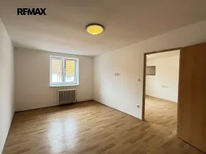 Pronájem bytu 2+1, Krabčice, 48 m2