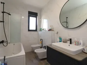 Prodej bytu 4+kk, Vodice, Chorvatsko, Srima III, 113 m2