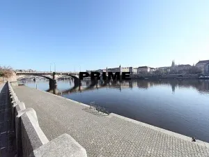 Pronájem bytu 3+1, Praha - Smíchov, Hořejší nábřeží, 134 m2