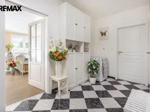 Prodej bytu 3+kk, Karlovy Vary, Raisova, 87 m2