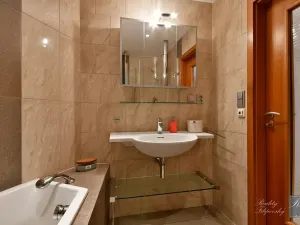 Prodej bytu 3+kk, Praha - Dolní Chabry, Spořická, 84 m2