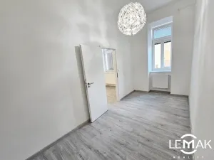 Pronájem bytu 2+kk, Olomouc, Dobrovského, 66 m2