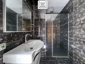 Prodej bytu 4+kk, Karlovy Vary, Šumavská, 171 m2