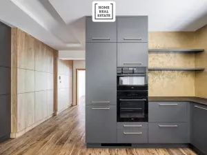 Prodej bytu 3+kk, Karlovy Vary, Šumavská, 171 m2