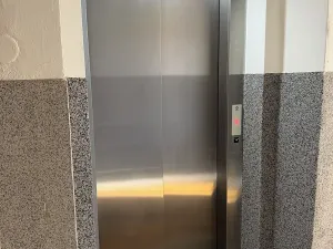 Pronájem bytu 1+1, Praha - Vinohrady, Řipská, 40 m2