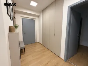Pronájem bytu 3+kk, Praha - Libeň, U Vlachovky, 130 m2