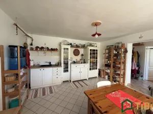 Prodej rodinného domu, Kozlany, 200 m2
