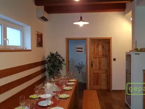 Prodej rodinného domu, České Budějovice - České Budějovice 2, Husova tř., 208 m2