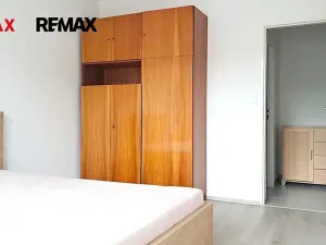 Pronájem bytu 3+1, Praha - Košíře, Plzeňská, 76 m2