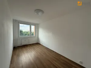 Pronájem bytu 3+1, Praha - Petrovice, Rezlerova, 73 m2
