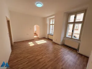 Pronájem bytu 3+1, Hostinné, 75 m2