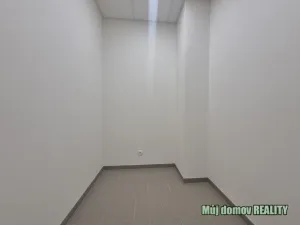 Pronájem skladu, Praha - Hostivař, K pérovně, 550 m2