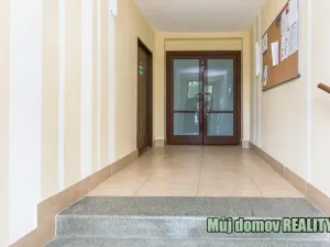 Pronájem bytu 2+1, Praha - Vokovice, Kladenská, 61 m2