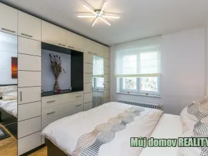 Pronájem bytu 2+1, Praha - Vokovice, Kladenská, 61 m2
