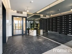 Pronájem bytu 1+kk, Brno, Komárovská, 38 m2