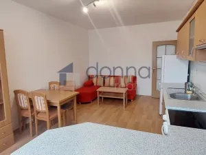Pronájem bytu 2+kk, Praha, Nedašovská, 40 m2