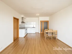Pronájem bytu 2+kk, Praha - Modřany, Generála Šišky, 56 m2