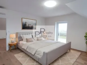 Prodej bytu 2+kk, Hevlín, 77 m2