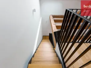 Prodej bytu 2+kk, Praha, Vrtbova, 56 m2