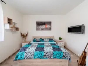 Prodej bytu 3+kk, Chržín - Budihostice, 73 m2