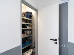 Prodej bytu 3+kk, Chržín - Budihostice, 73 m2