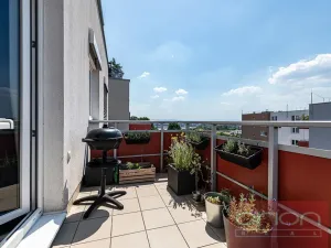 Prodej bytu 3+kk, Praha - Kyje, Sicherova, 78 m2