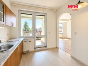 Pronájem bytu 2+1, Praha, U štěpu, 54 m2