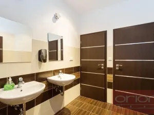 Pronájem kanceláře, Praha - Kunratice, Jana Růžičky, 38 m2