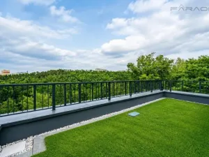 Prodej rodinného domu, Praha - Modřany, 304 m2