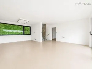 Prodej rodinného domu, Praha - Modřany, 304 m2