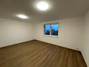 Pronájem bytu 1+kk, Havlíčkův Brod, U Cihláře, 34 m2