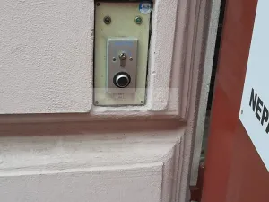Pronájem garáže, Praha - Vinohrady, Mánesova, 10 m2