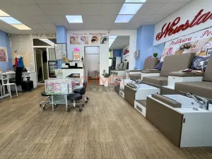 Pronájem obchodního prostoru, Břeclav, náměstí T. G. Masaryka, 65 m2