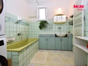 Prodej rodinného domu, Bochov, Okružní, 340 m2