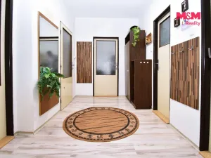 Prodej rodinného domu, Bochov, Okružní, 340 m2