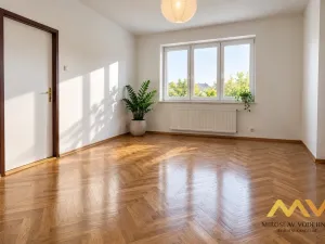 Pronájem bytu 3+1, Hradec Králové, náměstí 5. května, 98 m2