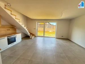 Pronájem bytu 3+kk, Mrákov, 75 m2